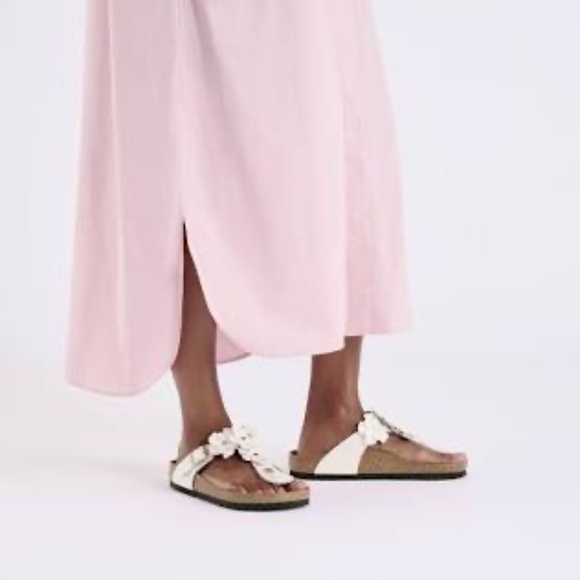 Birkenstock Gizeh Flower Leather Sandals - Picture 3 of 6